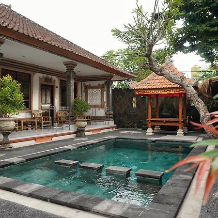 Komala Indah II Beach Inn BALI Exterior foto