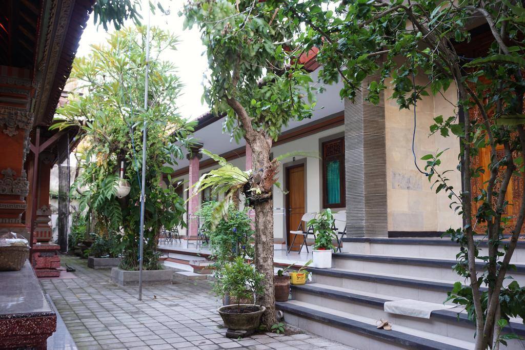 Komala Indah II Beach Inn BALI Exterior foto