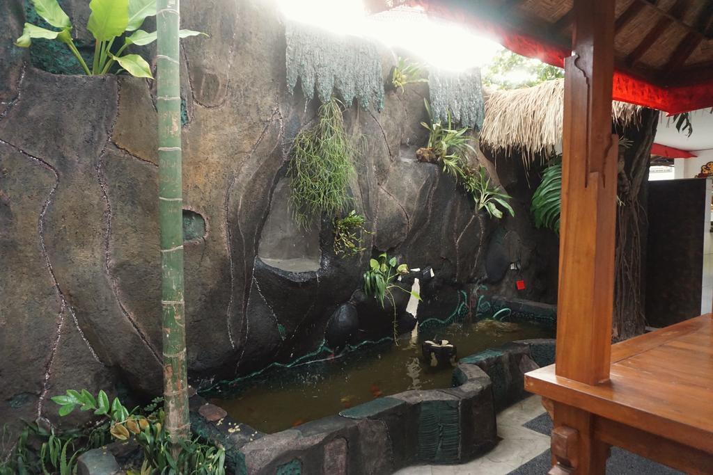 Komala Indah II Beach Inn BALI Exterior foto