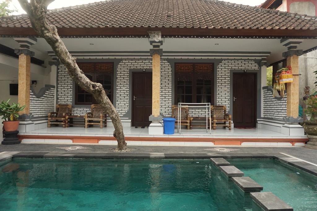 Komala Indah II Beach Inn BALI Exterior foto